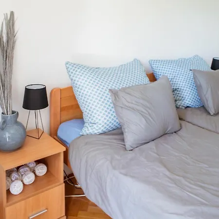 Vendégház Bella Apartmanhaz Zamárdi