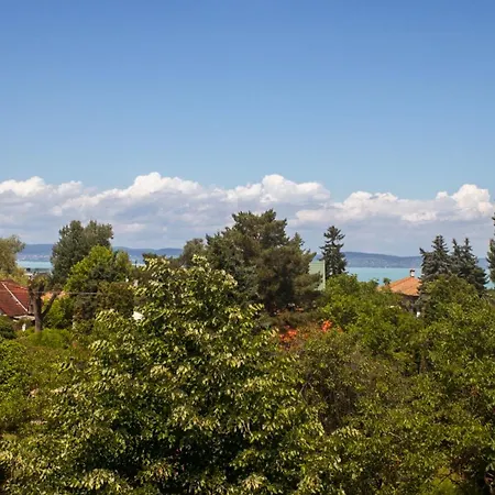 Bella Apartmanhaz * Zamardi