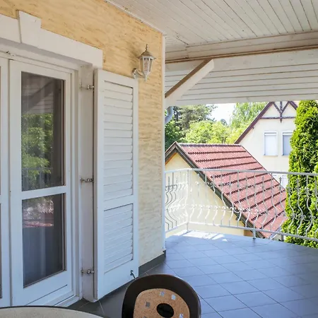 Bella Apartmanhaz * Zamardi