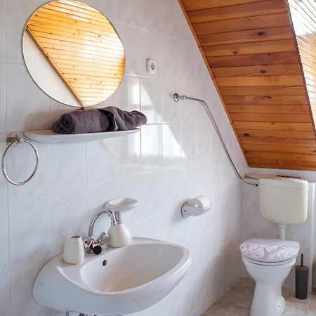 Bella Apartmanhaz Vendégház *