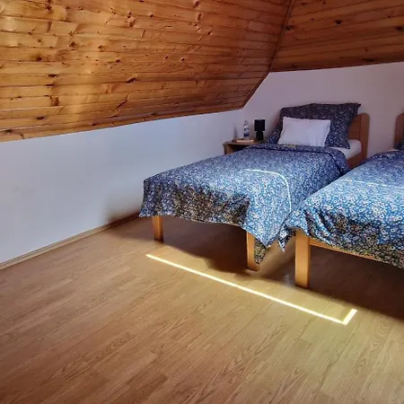 게스트하우스 Bella Apartmanhaz 4*