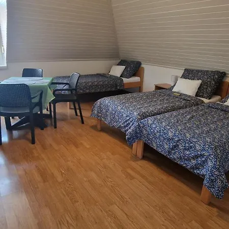 Bella Apartmanhaz Гостевой дом