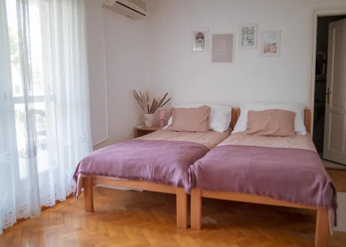 Bella Apartmanhaz 3* Zamárdi